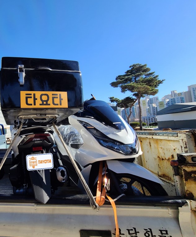 1202_부산 중구 PCX 2.jpg