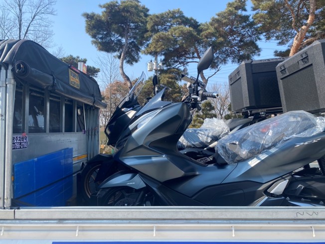 대전 동구 XMAX, PCX125 2.jpg