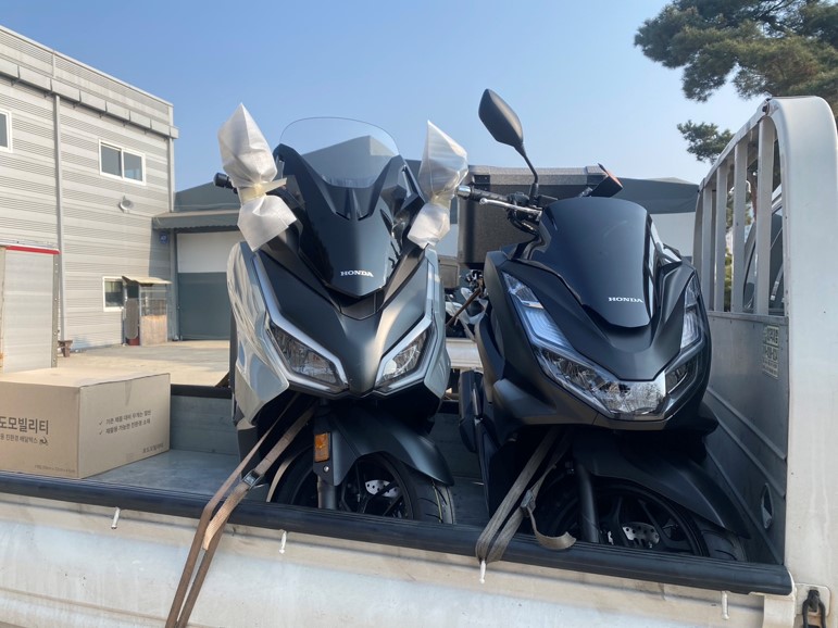 1228_경북 경산경남 진주 Forza350 , PCX 1.JPG